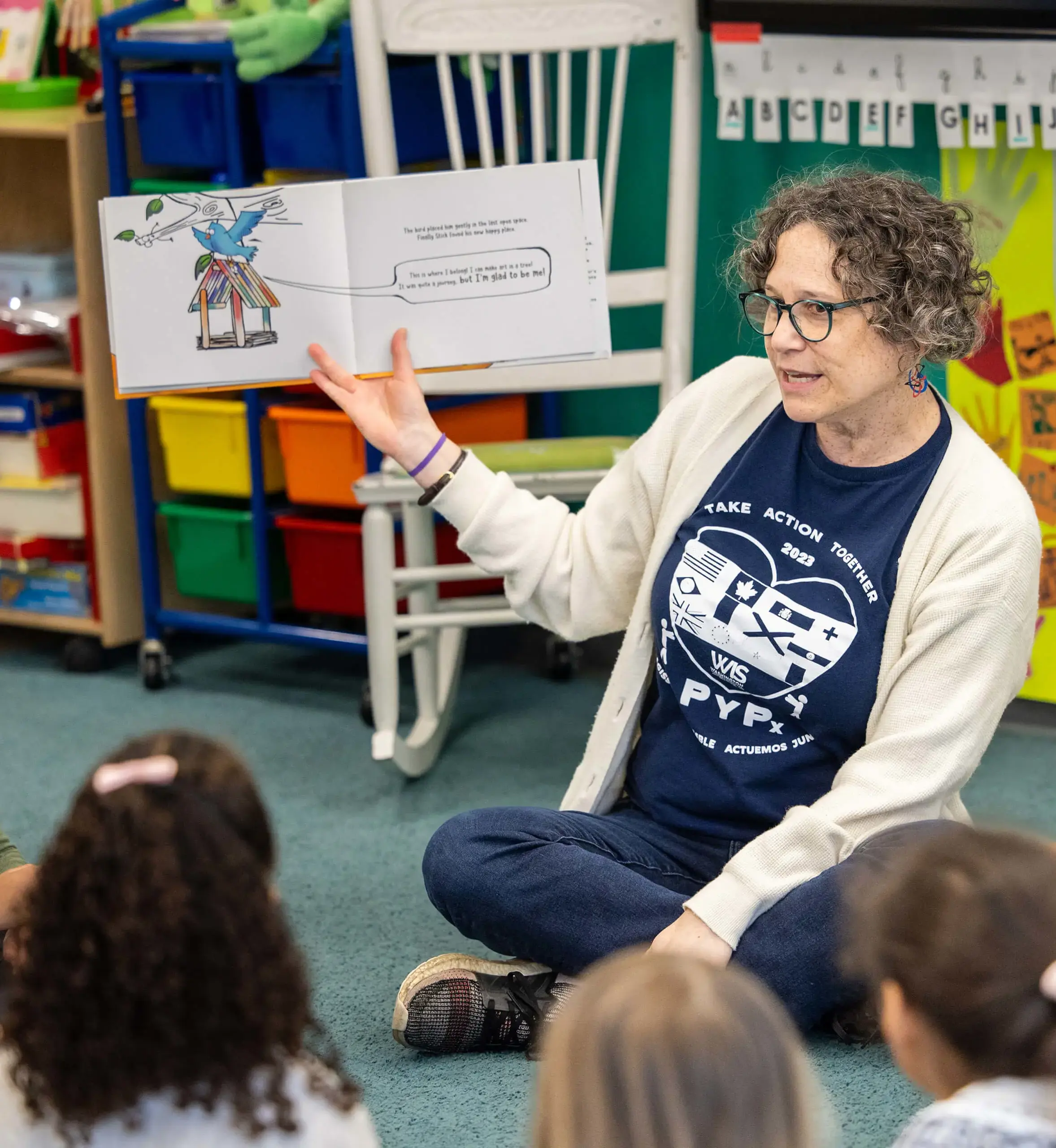 teacher and kids in a French classroom